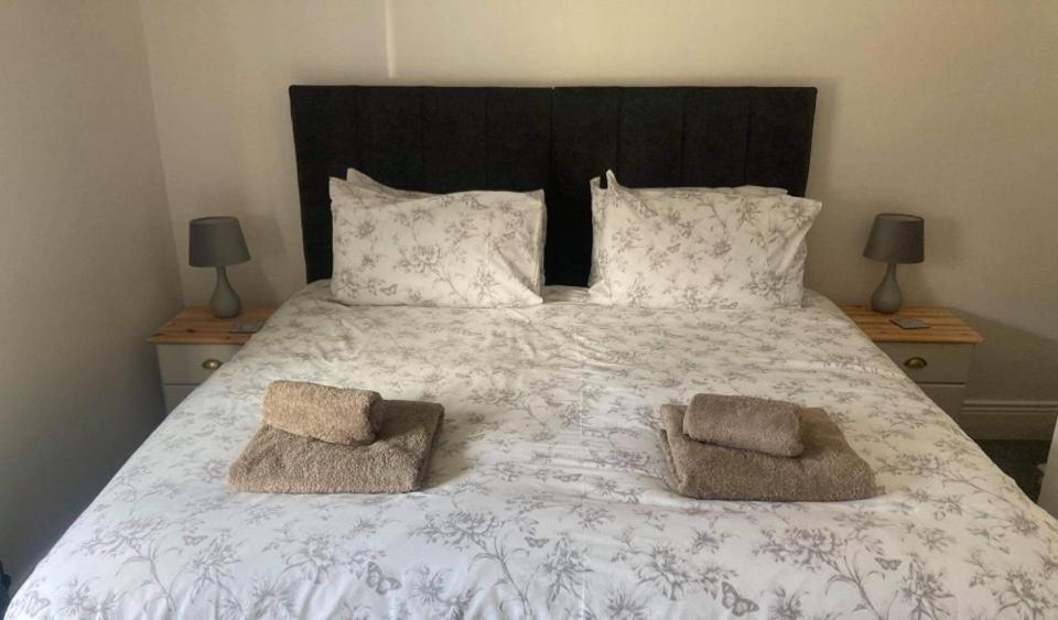 2 Bed House -Close To Cleveland Way,Lovely Beaches Brotton المظهر الخارجي الصورة
